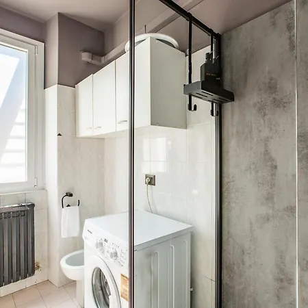 Apartamento - Old Town Terrace - 3 Min From And Station *